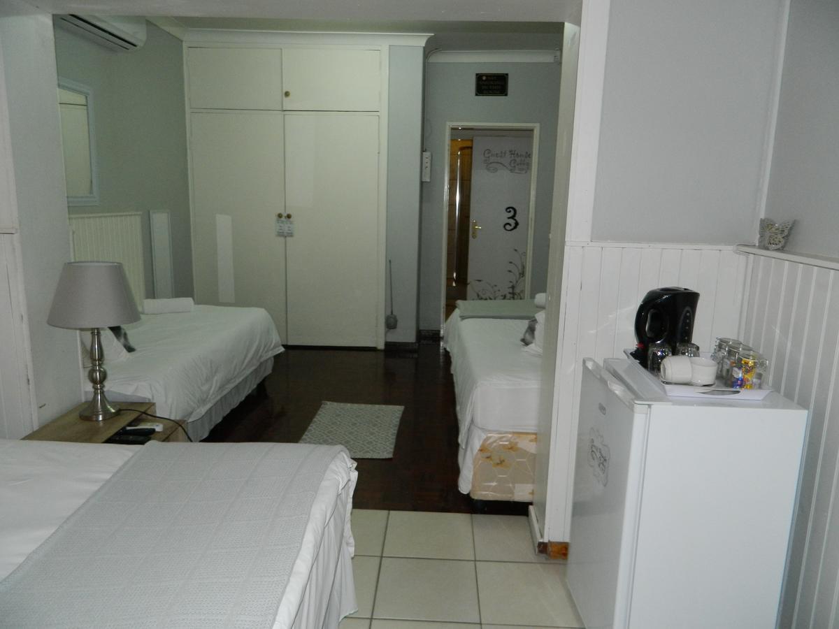 Guest House Gabby Klerksdorp Szoba fotó